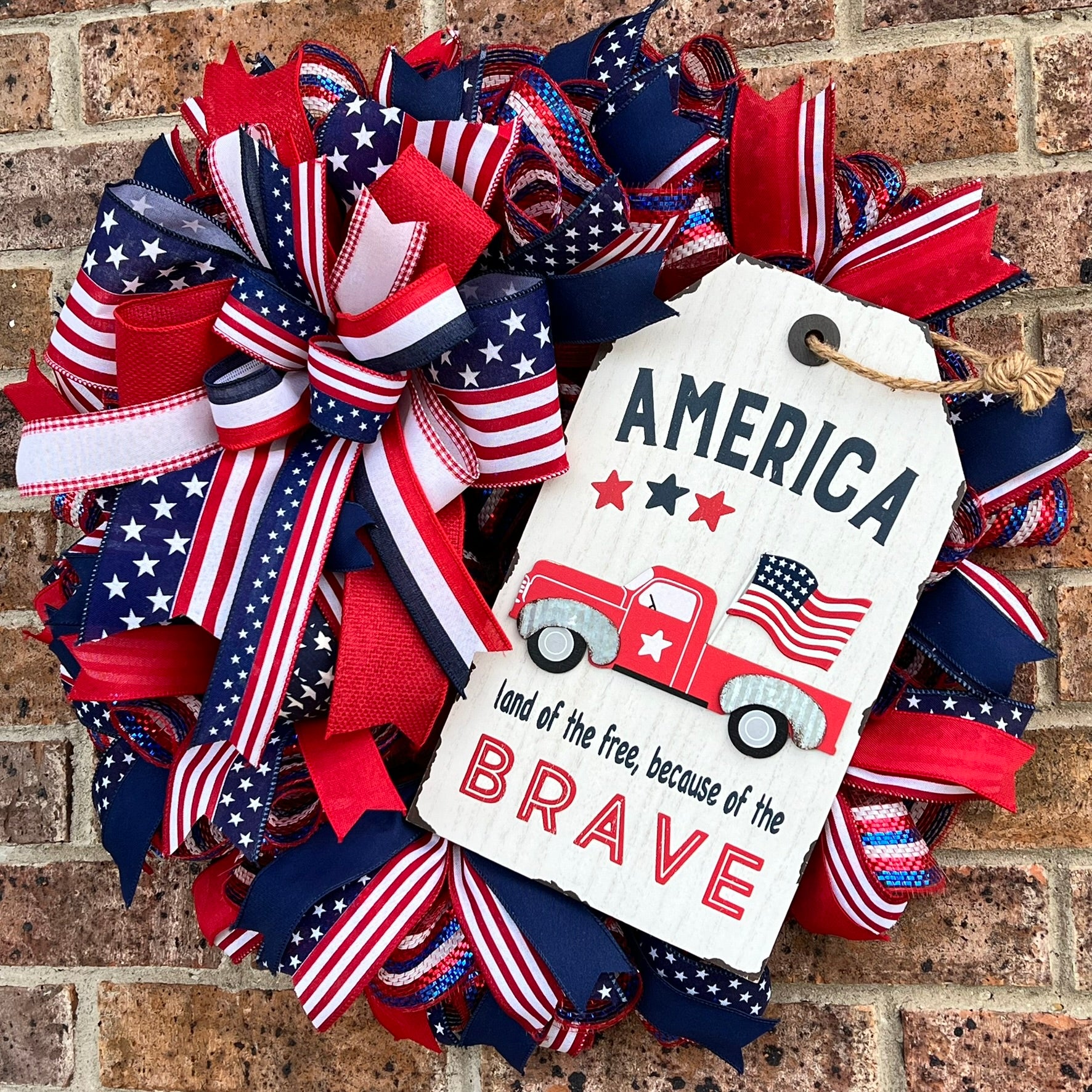 America Land of the Free Patriotic Wreath