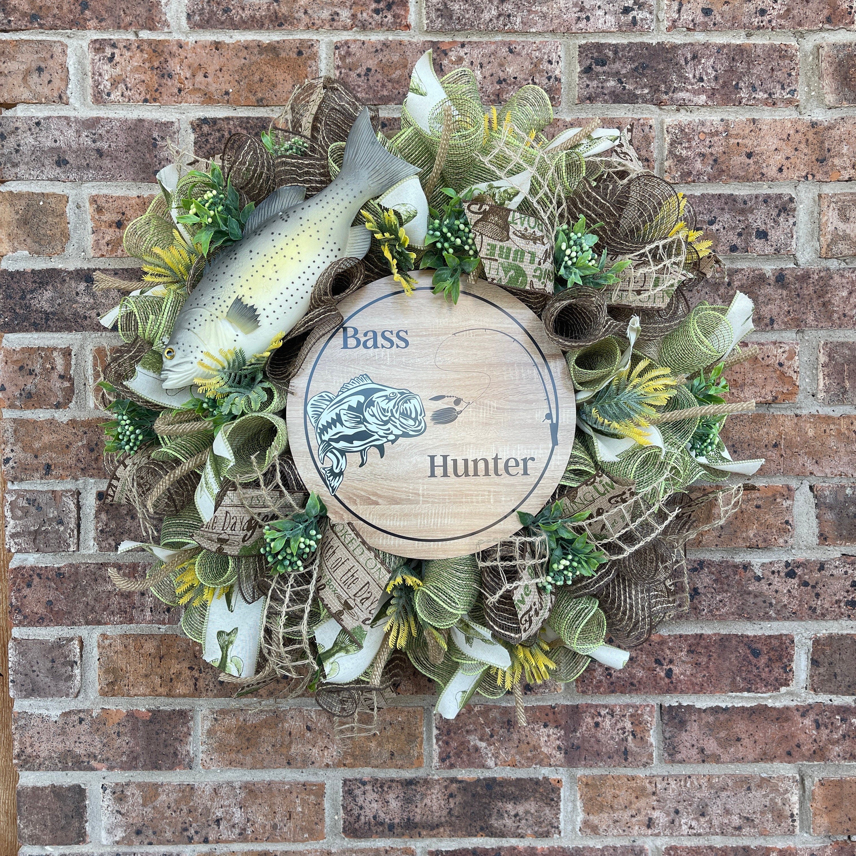 Fishing Wreath, Large Mouth Bass Fishing Décor, Fishing Camp Wreath, Father's Day Wreath, Porch Decorations