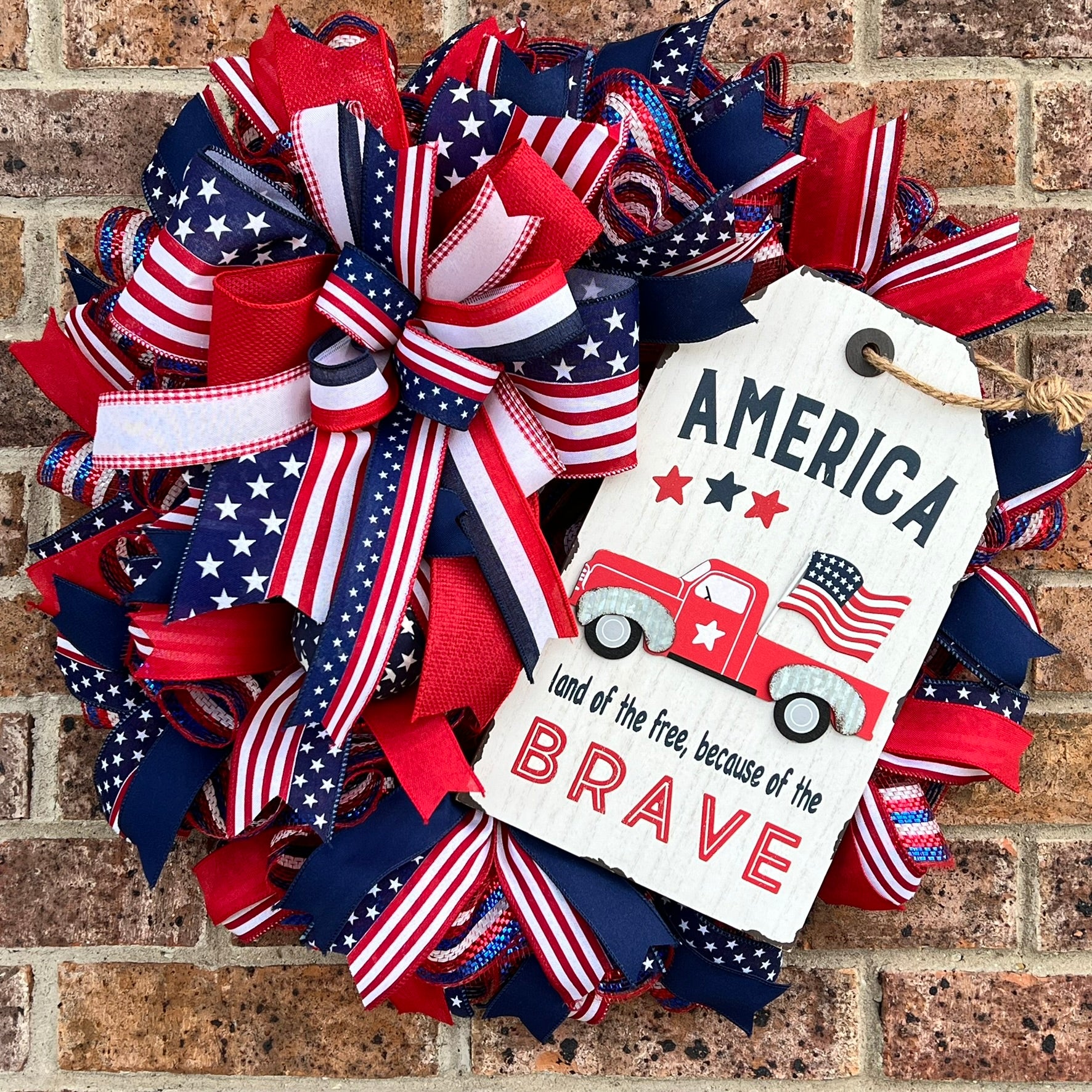 America Land of the Free Patriotic Wreath