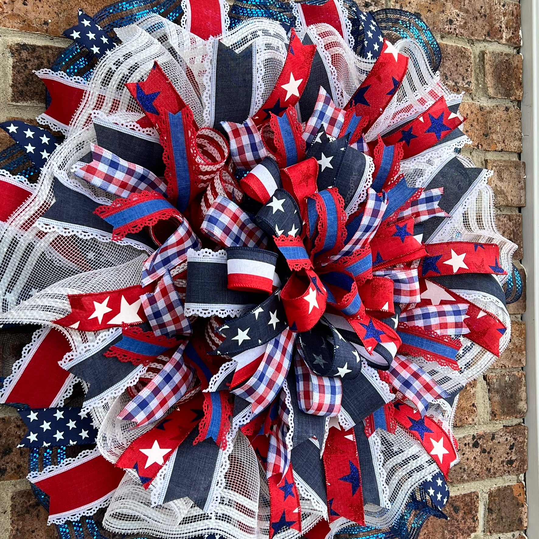 Queen Ann Patriotic Wreath – Star-Spangled Summer Beauty