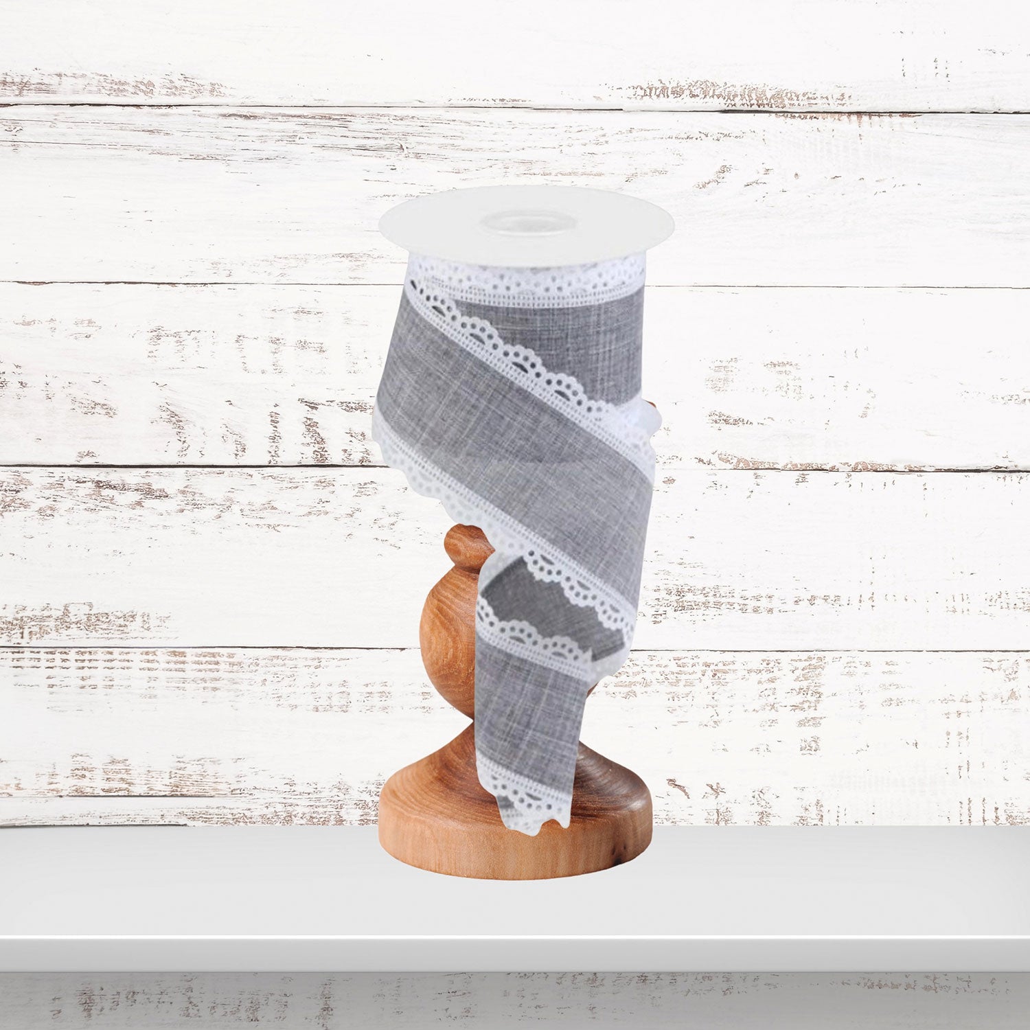 Scalloped Edge Pattern Gray White Wired Ribbon
