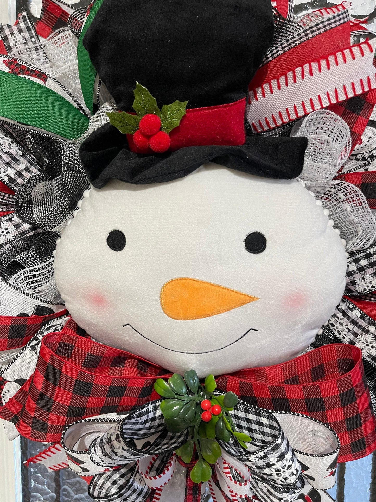 Snowman Christmas Wreath for your door, Traditional red and black Buffalo check Christmas decor, Farmhouse Christmas wreath
