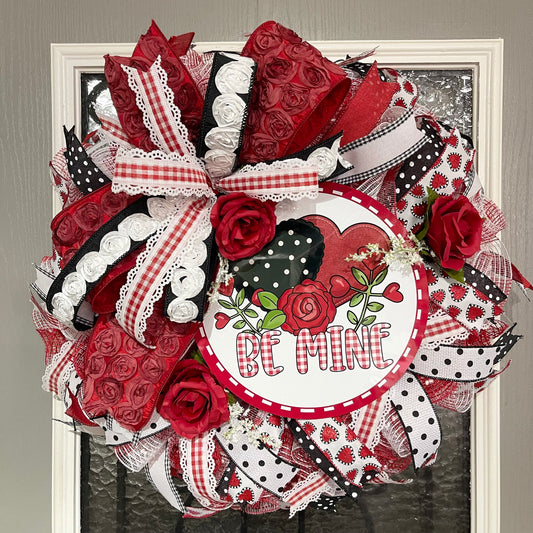 Valentine Wreath for your door, Be Mine Valentine Wreath, Farmhouse Wreath, Desert Wreath Creations