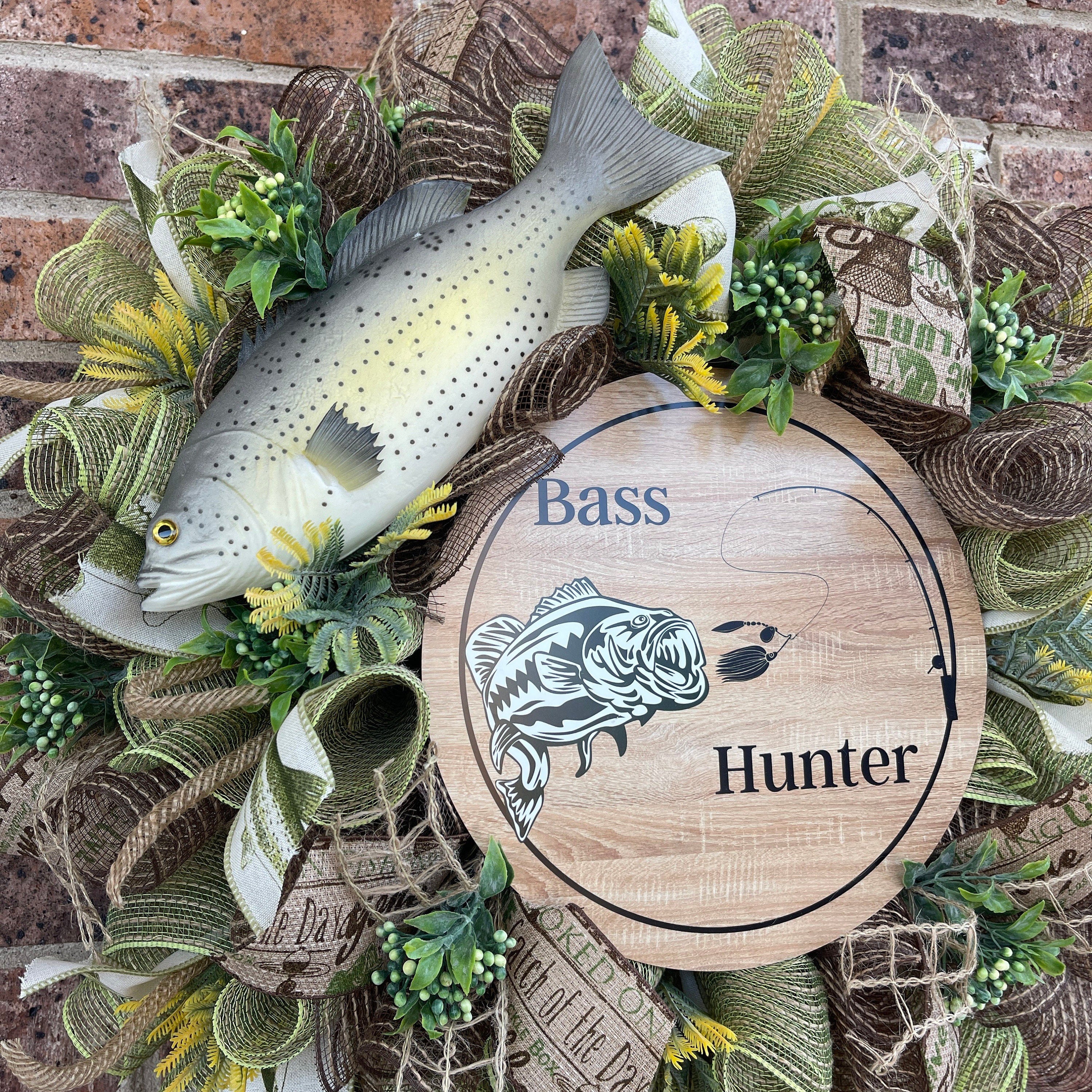 Fishing Wreath, Large Mouth Bass Fishing Décor, Fishing Camp Wreath, Father's Day Wreath, Porch Decorations
