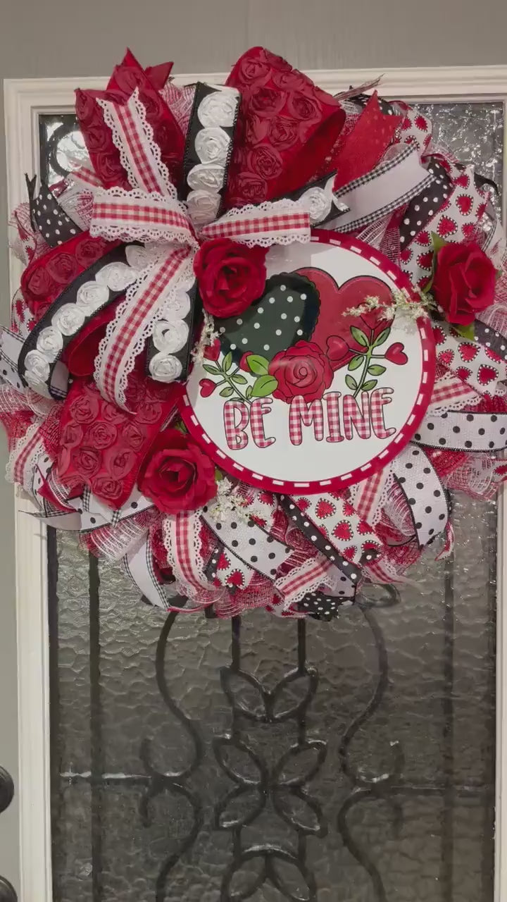 Valentine Wreath for your door, Be Mine Valentine Wreath, Farmhouse Wreath, Desert Wreath Creations